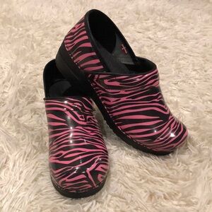 Pink Zebra Sanita Clogs